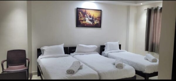 Triple Bed Room